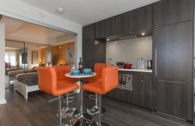 QuickStay - Yorkville's Finest (Yonge & Bloor) - Photo 6