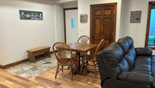 Comfortable Country Home - Photo 5