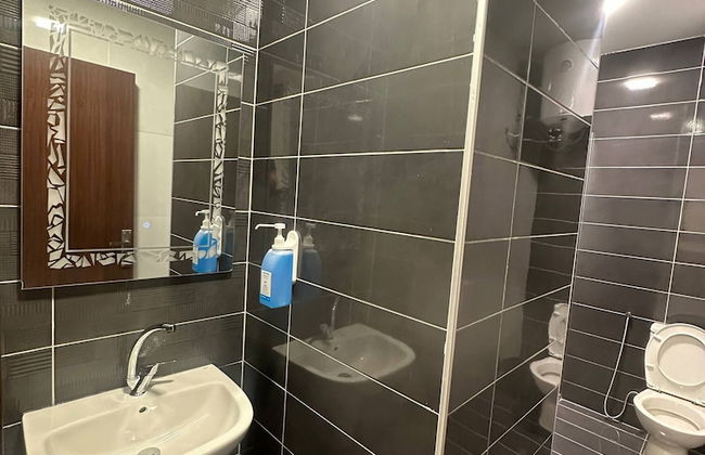 Cozy Rooftop Near Al Services 23 - Foto 16