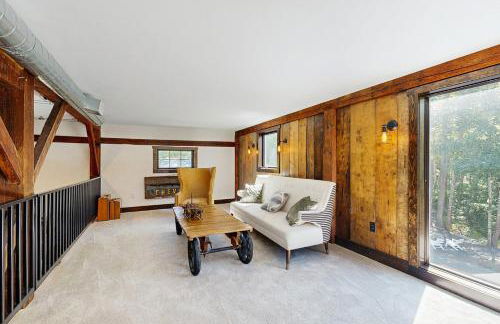 Red Barn & Blueberries - Photo 15