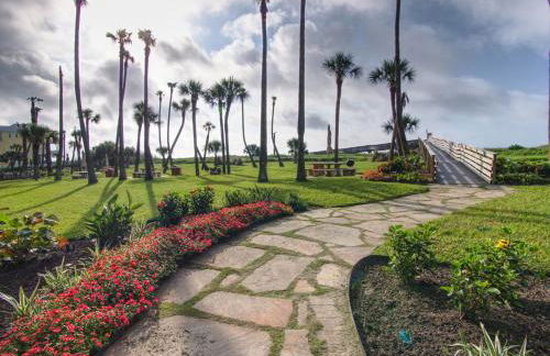 Beachfront Hideaway by Ryson Vacation Rentals - Foto 36