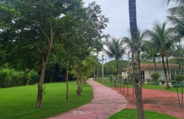 Apto 2 ambientes 1 quarto e a sala Cond Reserva do Sahy - Foto 55