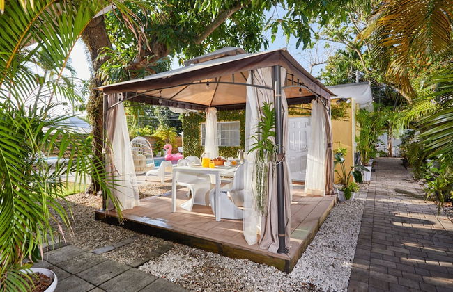 Miami Pool Oasis in El Portal - Foto 1