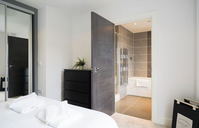 Serenity by the Water 3 bedroom London - Foto 1