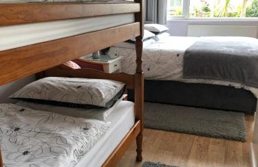 The Annexe Room Hea Close - Photo 1