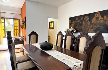 Charming Colonial Countryside Home with Wifi - Foto 34