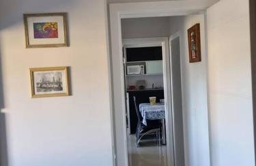 Apto amplo 5 pessoas 2 banheiros garagem - Foto 11