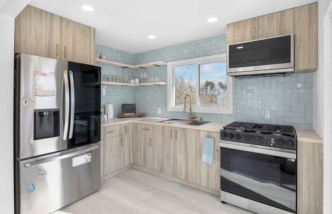 Walk to the Sand! Ocean Views, Balcony & Parking Sunset Surf - Foto 5