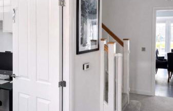 The Grand 4-Bed Ebbsfleet Home - Big Garden & Parking Space, Near Bluewater - Foto 52