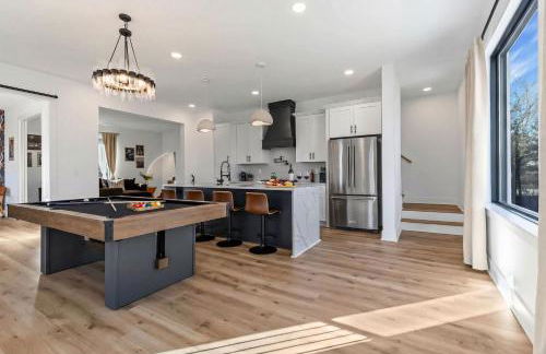 Hot Tub Poker Pool Table & Rooftop City MLS View - Foto 14