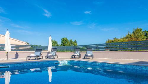 Villa Niko, your Ideal Summer Oasis near Poreč - Foto 2, sunbed