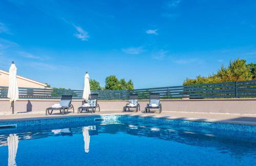 Villa Niko, your Ideal Summer Oasis near Poreč - Foto 2