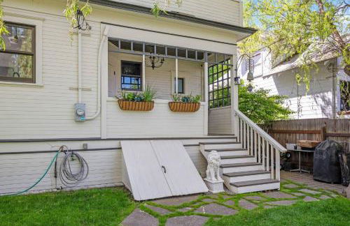 NEW! Updated South Hill Craftsman Sleeps 12! - Foto 53