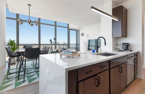 K2 Sky High Apartments with Stunning Chicago Views in West Loop - Foto 80