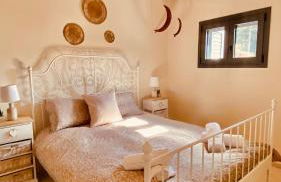 Ampelos Cretan Villa - Private Pool & Heated Ozone Jacuzzi - Photo 10