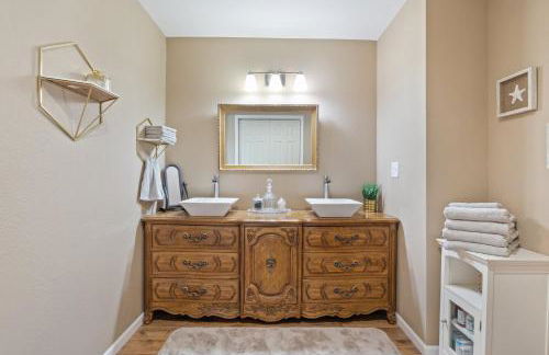 Huge Lakefront Yard, Private Dock - Amazing Views! - Foto 32