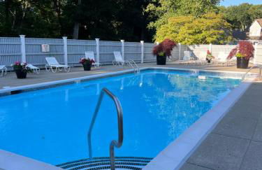 Newly Renovated Loft Villa at Norwich Spa with amenities, 3 minutes to Mohegan - Foto 24
