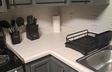 Modern Space Great For Extended Stays Pool & Gym - Foto 7