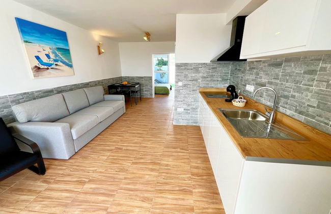 Sea View Bungalow with Communal Pool - Foto 25