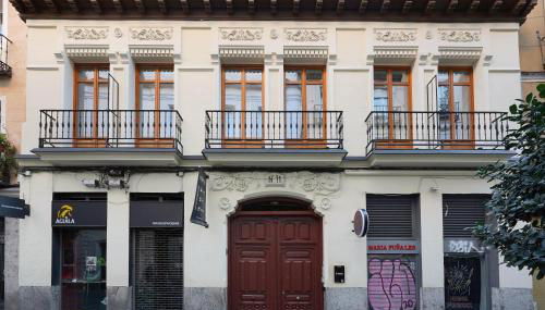 Numa Madrid Luna - Photo 2