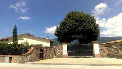 Villa In Lucca Placed in a Residential Area, all Services Nearby - Foto 4, Other