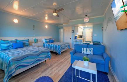 Oceanfront Condo w/ Private Balcony Pool + Tennis Bubbly Blew by Avantstay - Foto 34