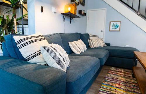 Cali Condo+BBQ+MemoryFoamBeds+12min to Beach - Foto 19