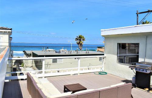 Luv Oceanside Views-1 House to Beach, Boardwalk and Waves-Spacious Rooftop Sun Deck-Plus King Beds too! - Foto 40