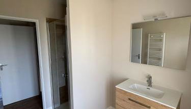 T3 neuf calme centre-ville - Foto 3