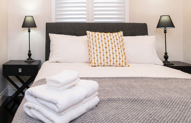 Lovely 2BR Home in Norwood - Foto 10