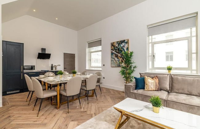 The Penthouse Collection by EPIC - Foto 13