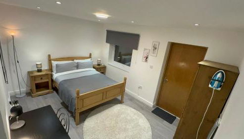 Ground Floor Apartment with Private Garden - Near Victoria Park - Foto 2, wardrobe