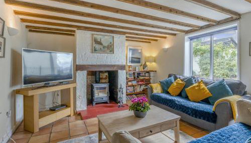 Rose Cottage - Photo 2