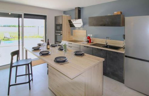 Gorgeous Home In Cléon D'andran - Foto 7