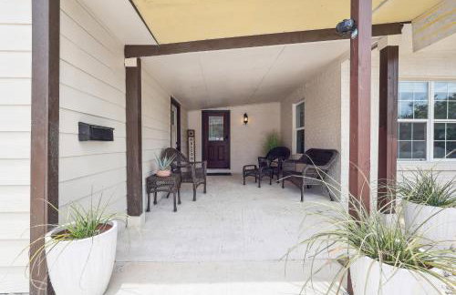 Spacious San Antonio Retreat with Private Patio! - Foto 24