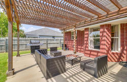 Fenced-In Yard Family Home 4 Mi to Dtwn Killeen! - Foto 1