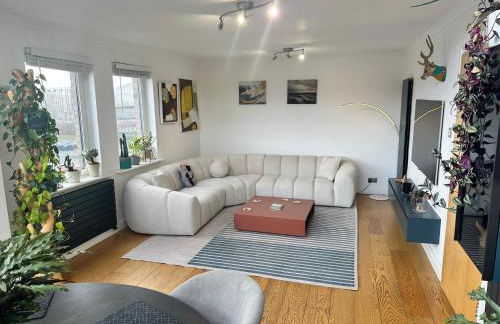 Duplex Penthouse with Secured Parking Finnieston - Foto 7