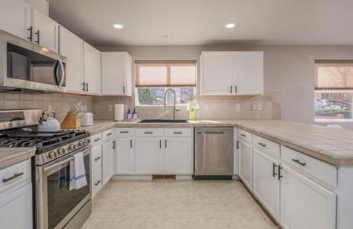 Designer Home conveniently located in Reno NV - Foto 22