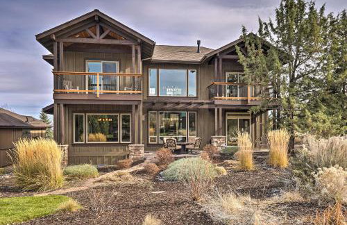 Modern Eagle Crest Escape with Patio and 2 Balconies! - Photo 1