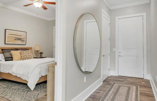 Mallard Pointe Unit 200- Luxury Condo- Conveniently Located! - Foto 26