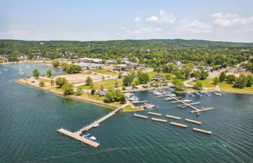 Boyne City Cottage Walk to Downtown and Lake! - Photo 23