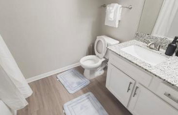Comfortable Stay Near UT and Downtown Austin - Foto 22