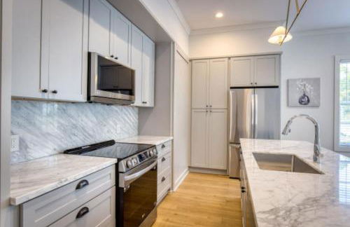 Magnolia Shore 5 - Steps to Beach, Pet-Friendly, Pool, Fast WiFi - Foto 10