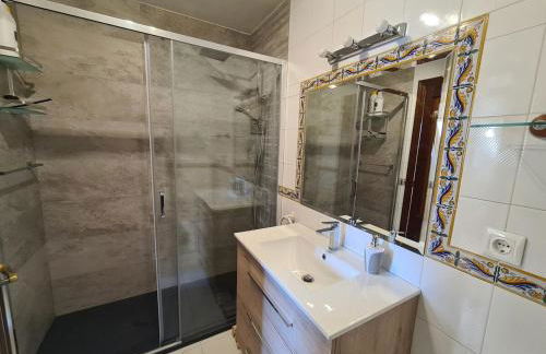 Acogedor dúplex en urbanización con piscina en Ajo - Foto 14