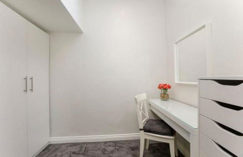 The Granville 4 bedroom house sleeps 7 - Foto 19