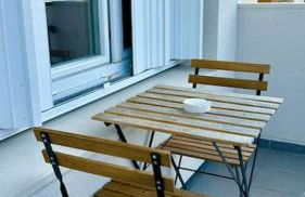 Beau Studio Cosy et calme - face à la gare de Rosny-sous-Bois - 20mn de Paris et Disneyland - Foto 8