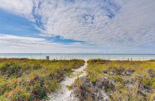 Steps to Sand! PCB Haven with Furnished Outdoor Area - Foto 3