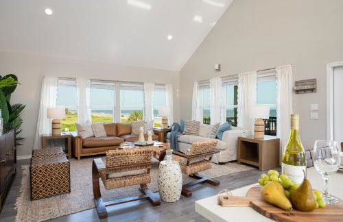 Beachfront 4BR - Tiki Bar, Yard Games, Pet-Friendly - Foto 76