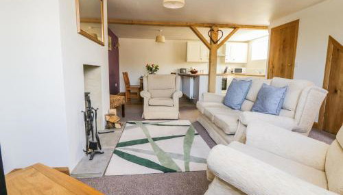 Swan Cottage - Photo 4