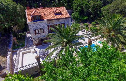 Villa Franica - Foto 1